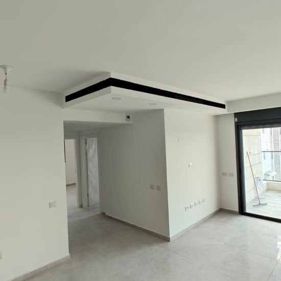тел. 050-7995700