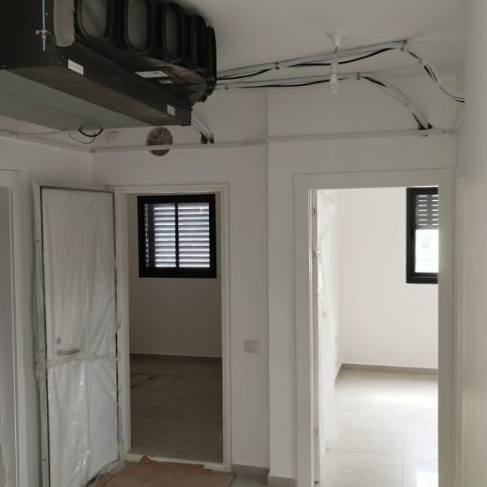 тел. 050-7995700